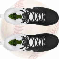 Under Armour Leadoff Mid RM Jr Youth Baseball Cleats -Baseball Sales Shop 3022070 001 t 1200